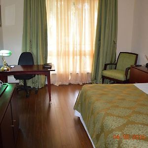 Oakwood Park Hotel